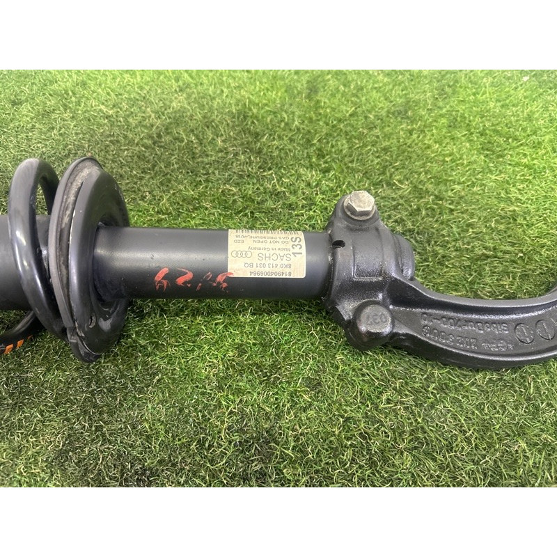 Амортизатор в сборе (подвеска) AUDI A4 B8 2014 2.0 TFSI 8K0413031CB