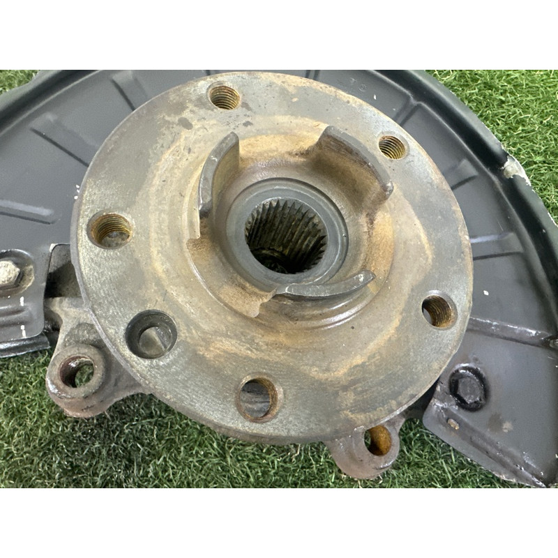 Поворотный кулак (подвеска) Volkswagen Touareg NF 2011 3.6 7P6407245A
