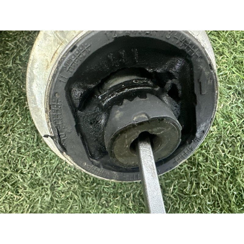 Рычаг подвески (подвеска) AUDI A4 B8 2014 2.0 TFSI 8K0407694Q