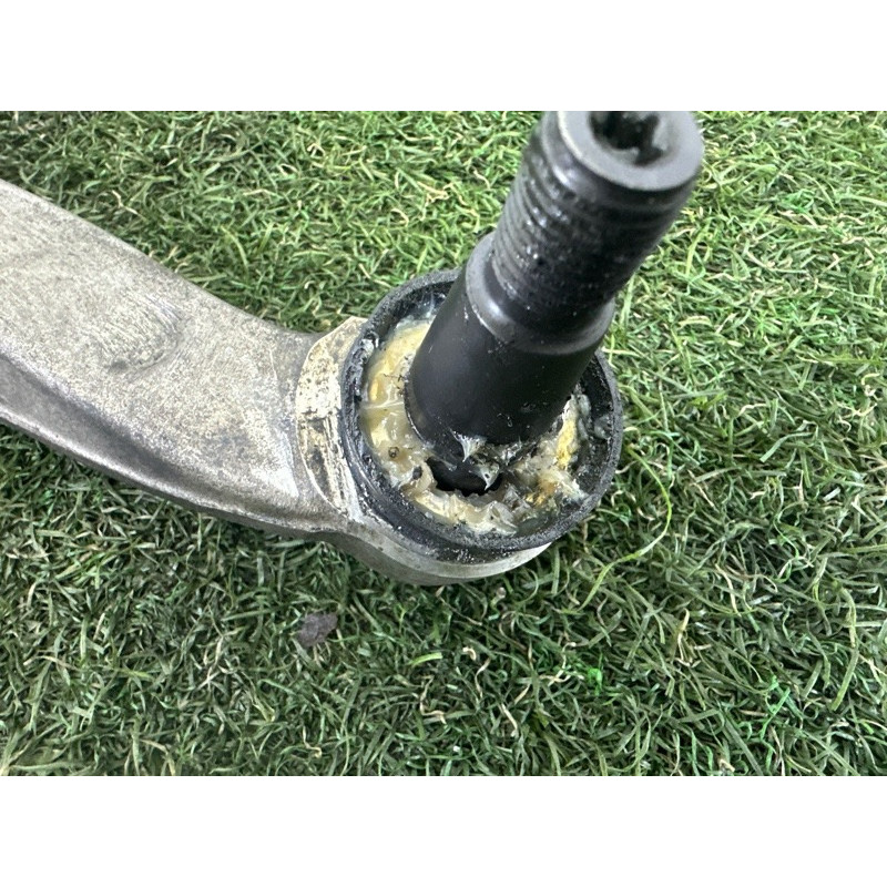 Рычаг подвески (подвеска) AUDI A4 B8 2014 2.0 TFSI 8K0407693Q