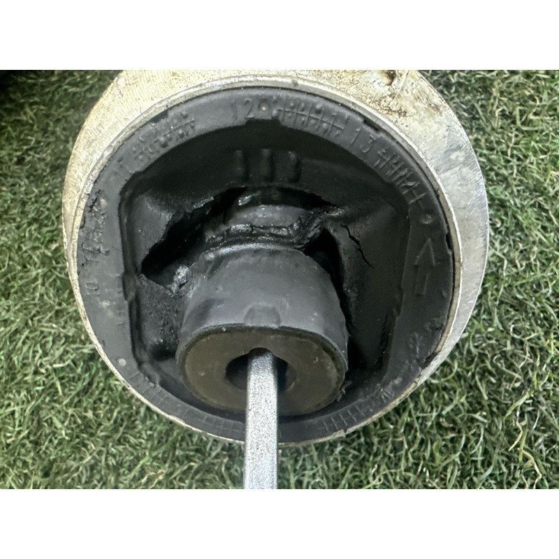 Рычаг подвески (подвеска) AUDI A4 B8 2014 2.0 TFSI 8K0407693Q