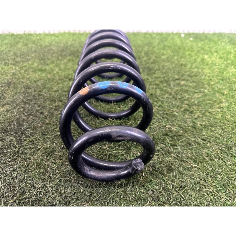 Пружина подвески (подвеска) AUDI A4 B8 2013 2.0 TFSI 8K0511115FP