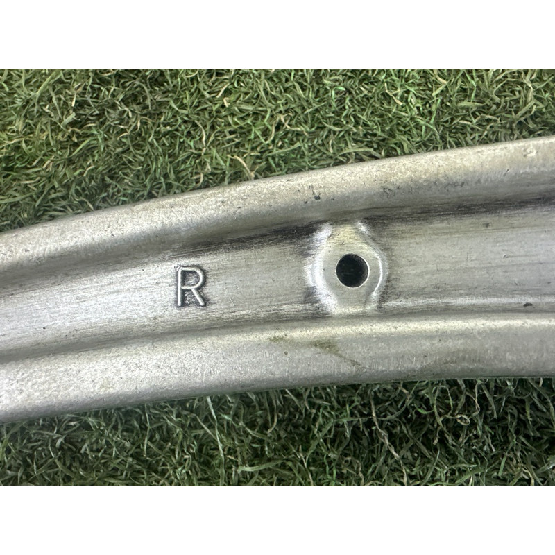 Рычаг подвески (подвеска) AUDI Q5 8R 2012 3.2 8K0407152F