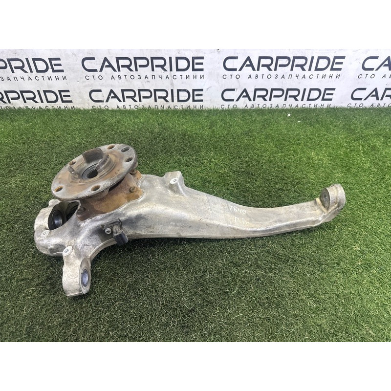 Поворотный кулак (подвеска) Volkswagen Touareg NF 2013 3.0 Hybrid 7P0407245B