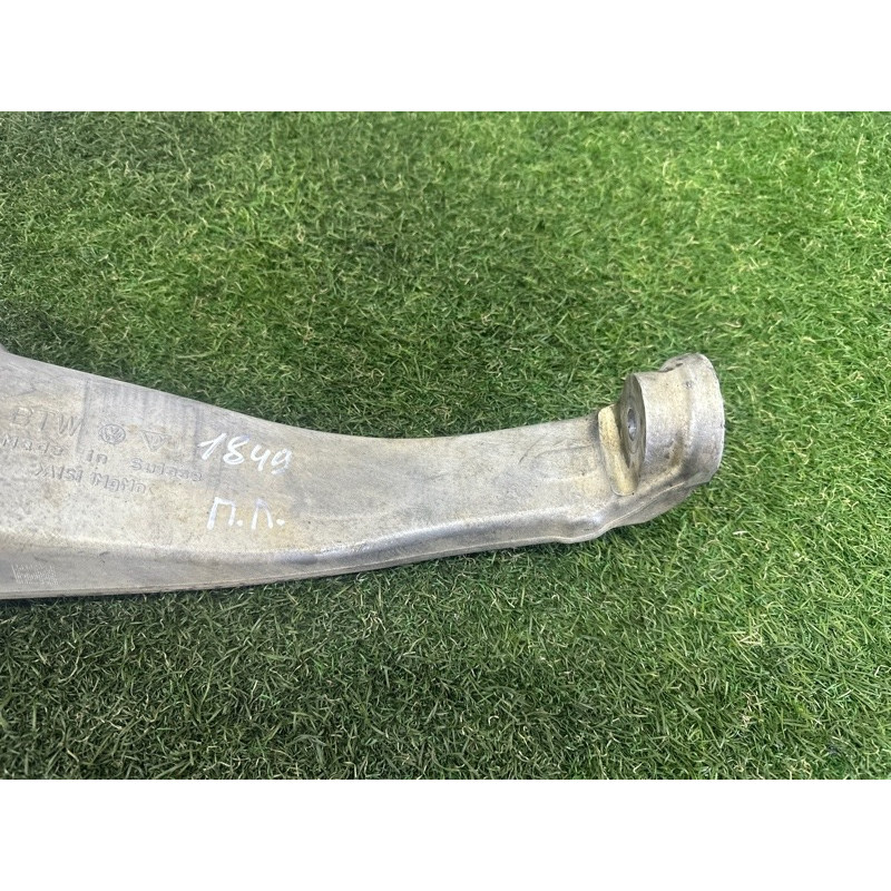 Поворотный кулак (подвеска) Volkswagen Touareg NF 2013 3.0 Hybrid 7P0407245B