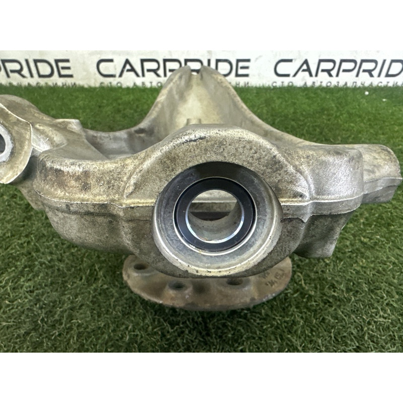 Поворотный кулак (подвеска) Volkswagen Touareg NF 2013 3.0 Hybrid 7P0407245B