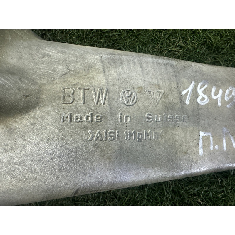 Поворотный кулак (подвеска) Volkswagen Touareg NF 2013 3.0 Hybrid 7P0407245B