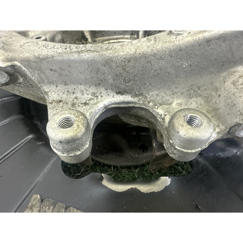 Цапфа подвески (подвеска) Volkswagen Touareg NF 2013 3.0 Hybrid 7P0505435A