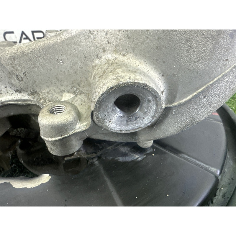 Цапфа подвески (подвеска) Volkswagen Touareg NF 2013 3.0 Hybrid 7P0505435A