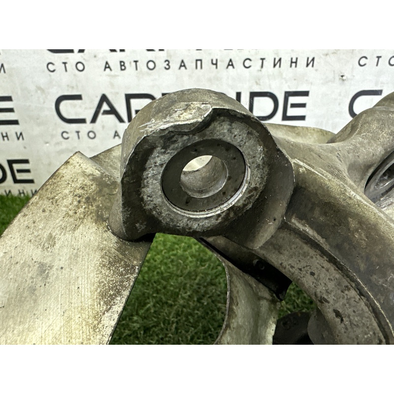 Поворотный кулак (подвеска) BMW X5 F15 2015 4.4 31216869869