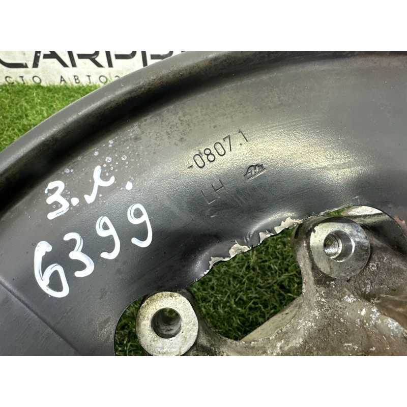 Цапфа подвески (подвеска) Volkswagen Touareg NF 2011 3.6 7P0505435A