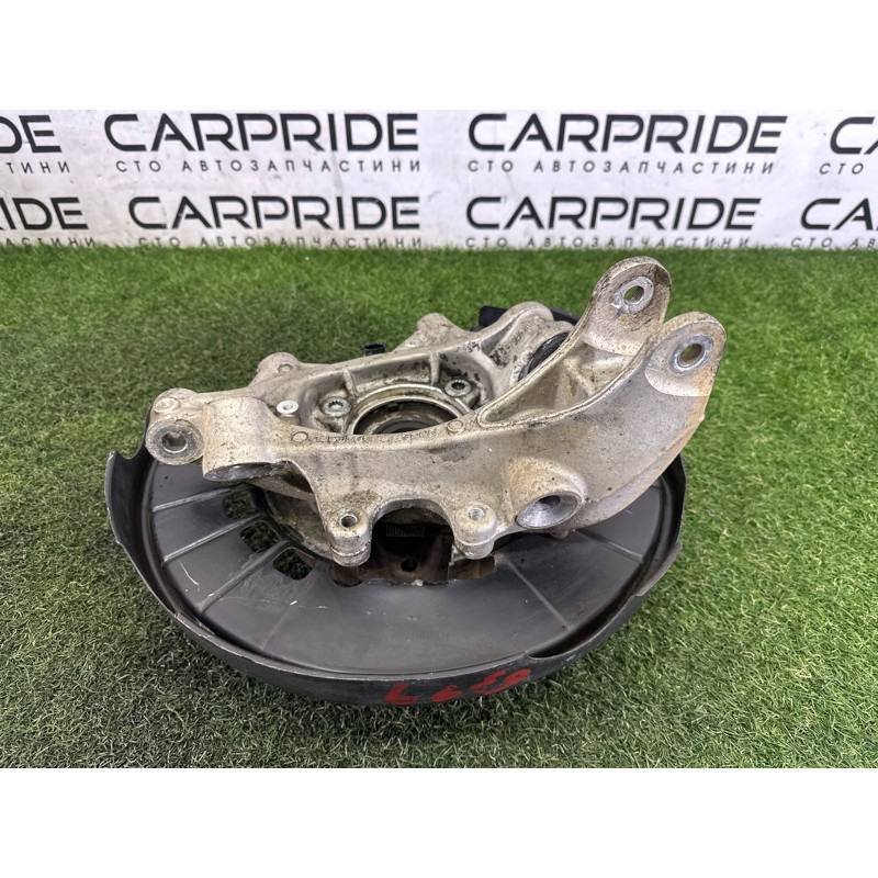 Цапфа подвески (подвеска) Volkswagen Touareg NF 2011 3.6 7P0505435A