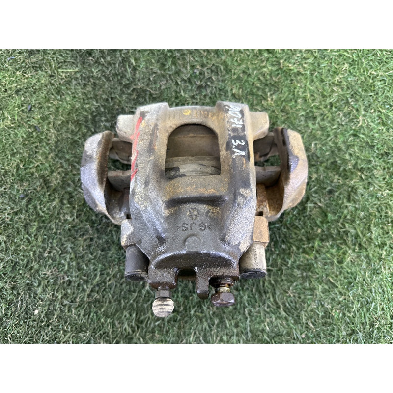 Суппорт тормозной (тормозная система) Jeep Grand Cherokee WK2 2014 3.0 Diesel 68052381AA