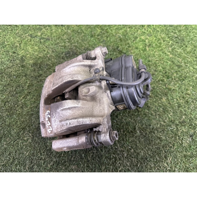 Суппорт тормозной (тормозная система) AUDI Q7 4M 2017 2.0 TFSI 4M0615404A