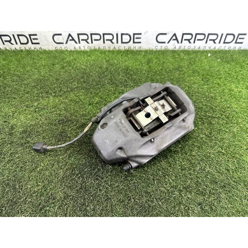 Суппорт тормозной (тормозная система) Volkswagen Touareg NF 2011 3.6 7L6615150A