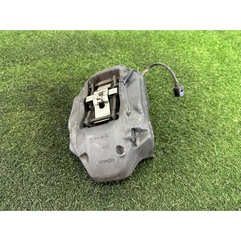 Суппорт тормозной (тормозная система) Volkswagen Touareg NF 2011 3.6 7L6615150A