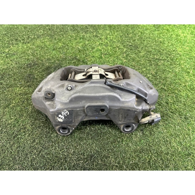 Суппорт тормозной (тормозная система) Volkswagen Touareg NF 2011 3.6 7L6615150A