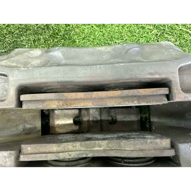 Суппорт тормозной (тормозная система) Volkswagen Touareg NF 2011 3.6 7L6615150A