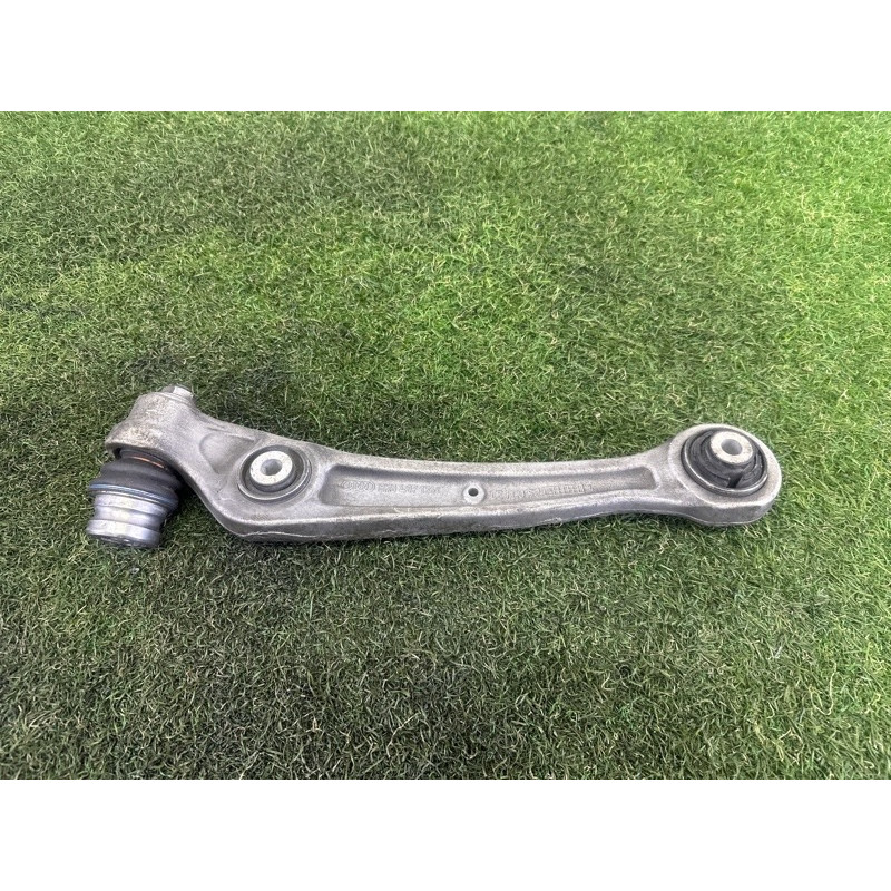 Рычаг подвески (подвеска) AUDI A4 B8 2014 2.0 TFSI 8K0407152F