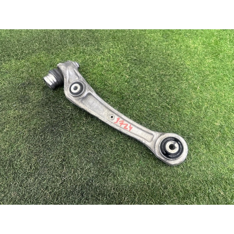 Рычаг подвески (подвеска) AUDI A4 B8 2014 2.0 TFSI 8K0407151F