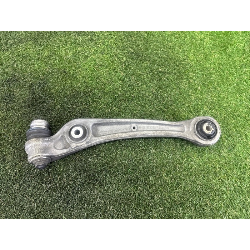 Рычаг подвески (подвеска) AUDI A4 B8 2014 2.0 TFSI 8K0407151F