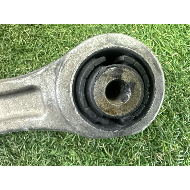 Рычаг подвески (подвеска) AUDI A4 B8 2014 2.0 TFSI 8K0407151F