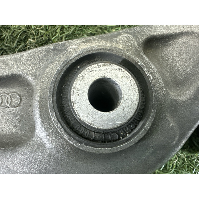 Рычаг подвески (подвеска) AUDI A4 B8 2014 2.0 TFSI 8K0407151F