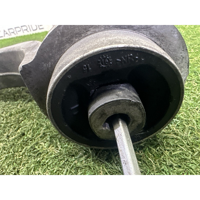 Рычаг подвески (подвеска) AUDI Q5 8R 2012 3.2 8K0407693S