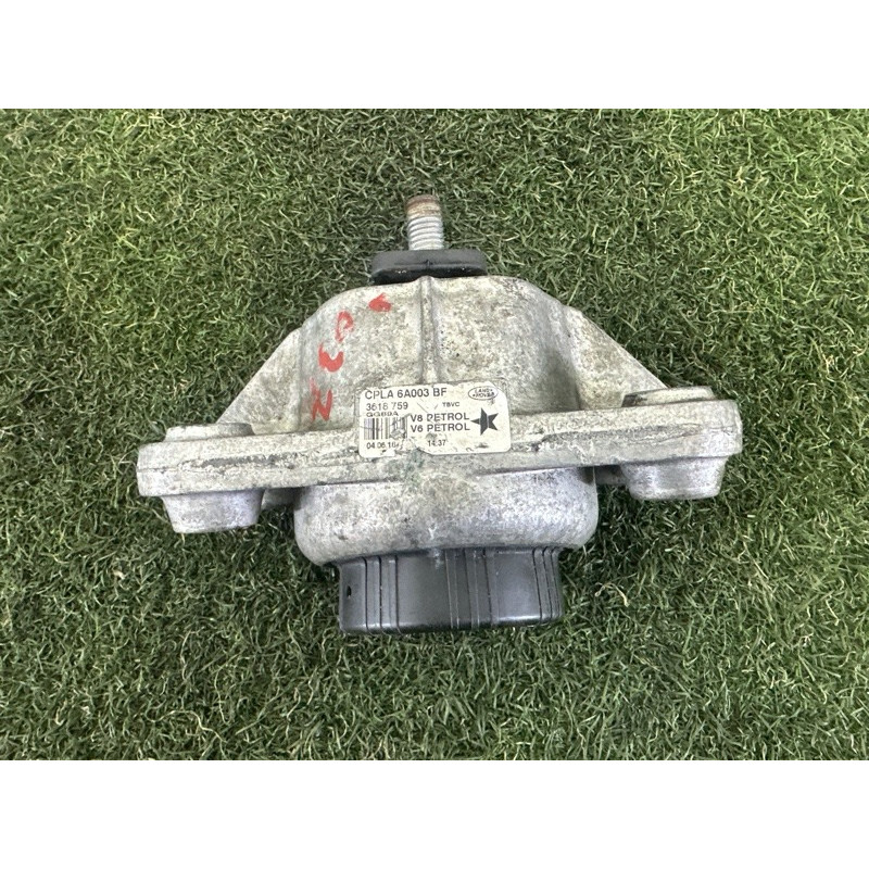 Подушка двигуна (двигатель и элементы) LAND ROVER Range Rover L405 2016 5.0 LR105970