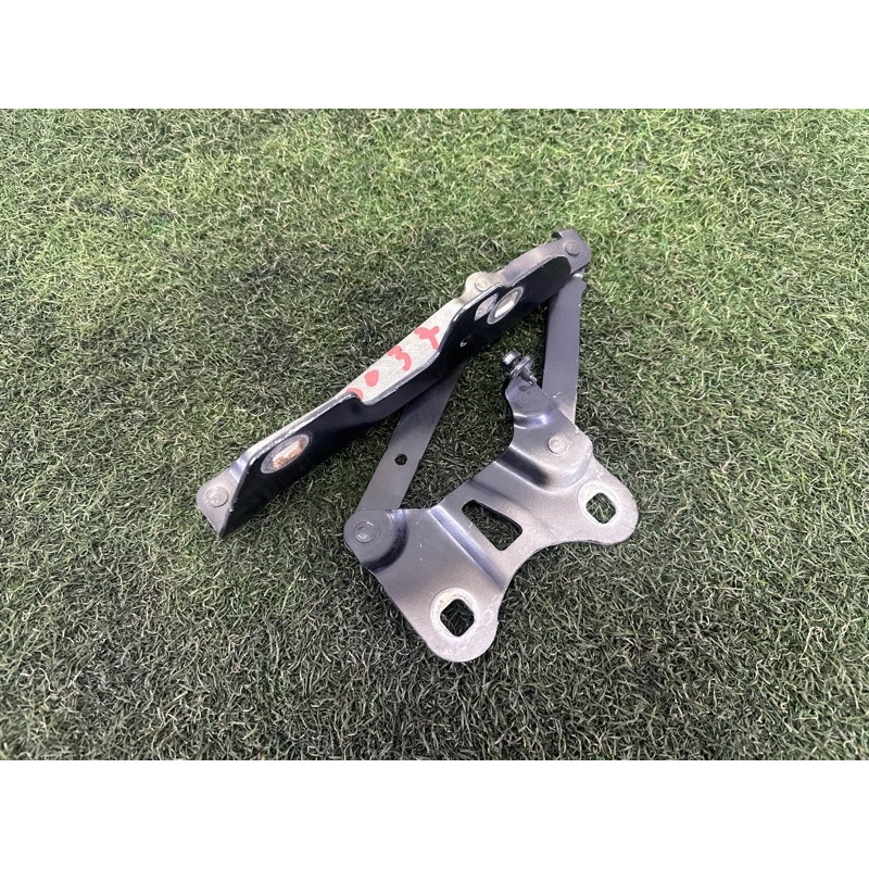 Петля капота (кузов и элементы) LAND ROVER Range Rover L405 2016 5.0 LR088985