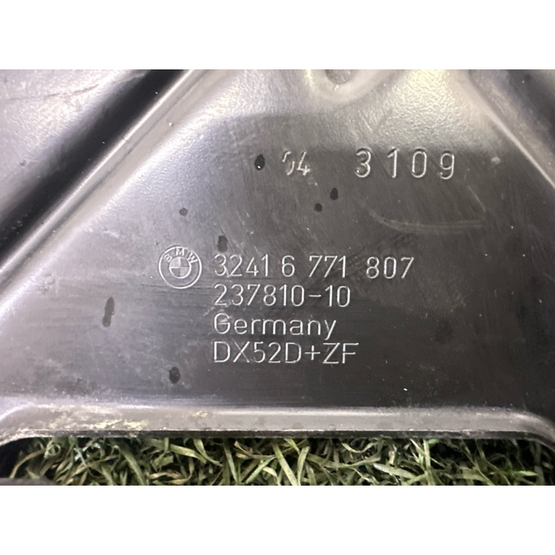 Кронштейн (двигатель и элементы) BMW 3-series E90 2010 3.0 N54 32416771807