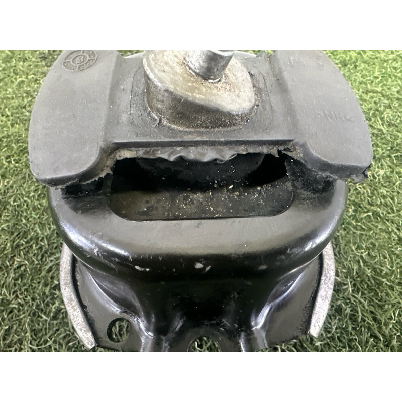 Подушка двигателя (двигатель и элементы) BMW X5 F15 2015 4.4 22116780653