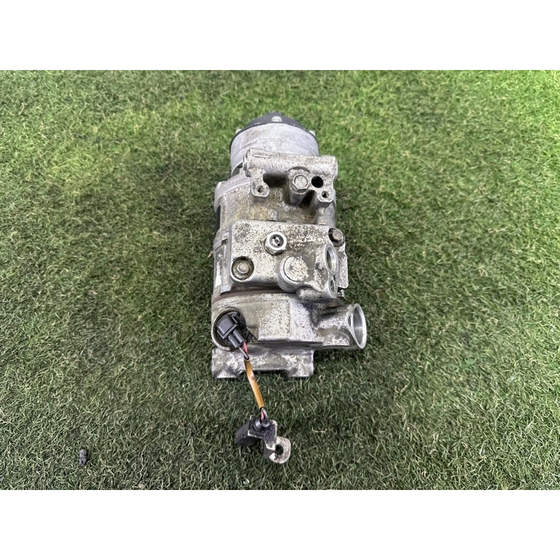 Компрессор кондиционера (отопление и кондиционирование) AUDI A8 D4 2011 4.2 CDRA 4H0260805G