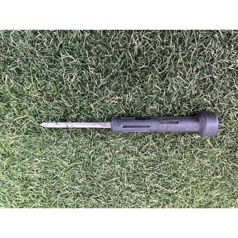 Комплект инструмента (аксессуары) AUDI Q5 8R 2012 3.2 8k0805615