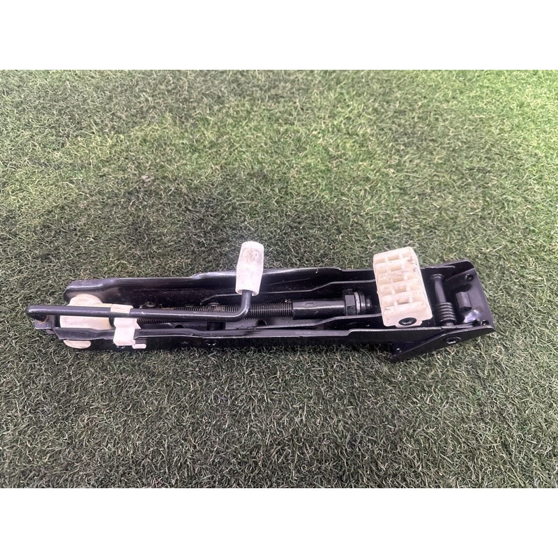 Домкрат (аксессуары) BMW 5-series E60 71126767944