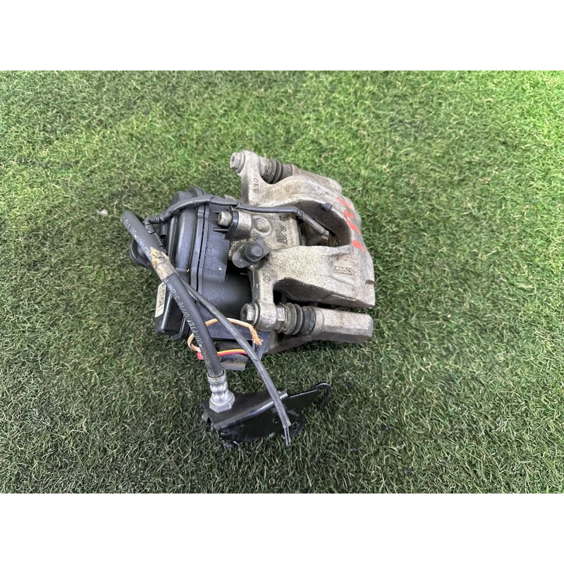 Суппорт тормозной (тормозная система) AUDI A4 B9 2017 2.0 TFSI 8W0615404