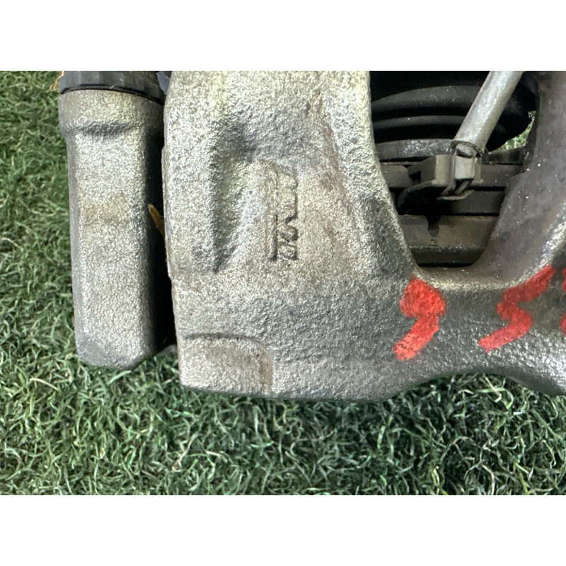 Суппорт тормозной (тормозная система) AUDI A4 B9 2017 2.0 TFSI 8W0615404