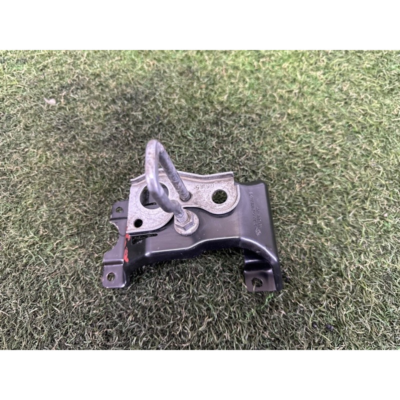 Ответная часть замка капота (кузов и элементы) BMW X5 F15 2015 4.4 51237325992