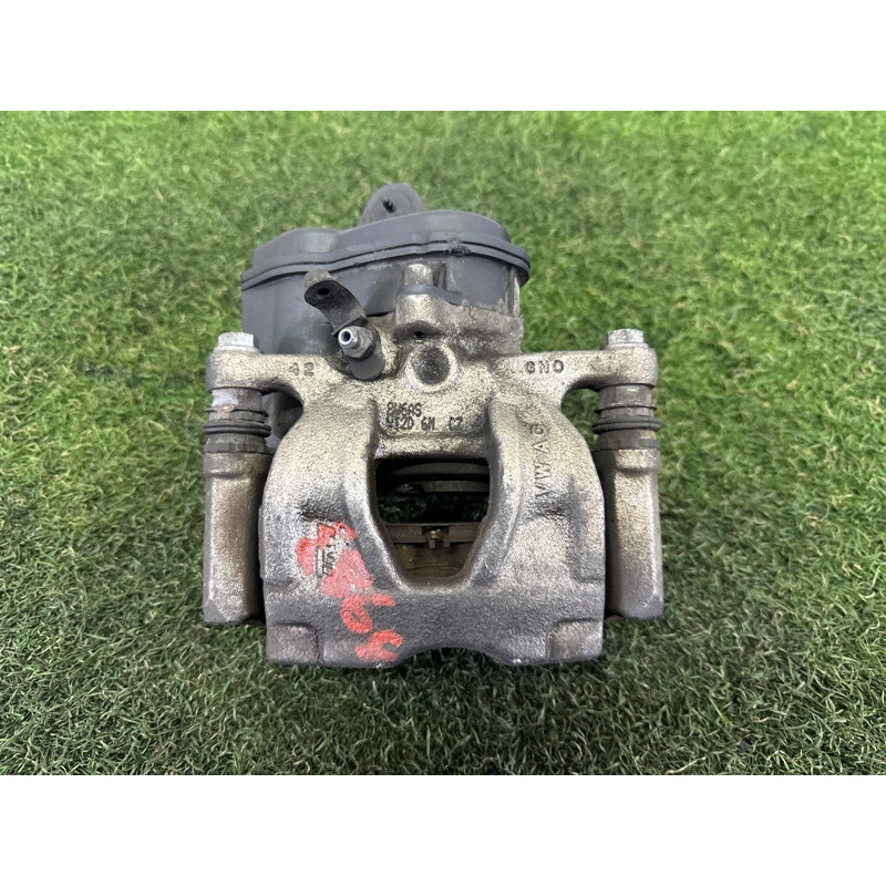 Суппорт тормозной (тормозная система) AUDI A4 B9 2017 2.0 TFSI 8W0615404