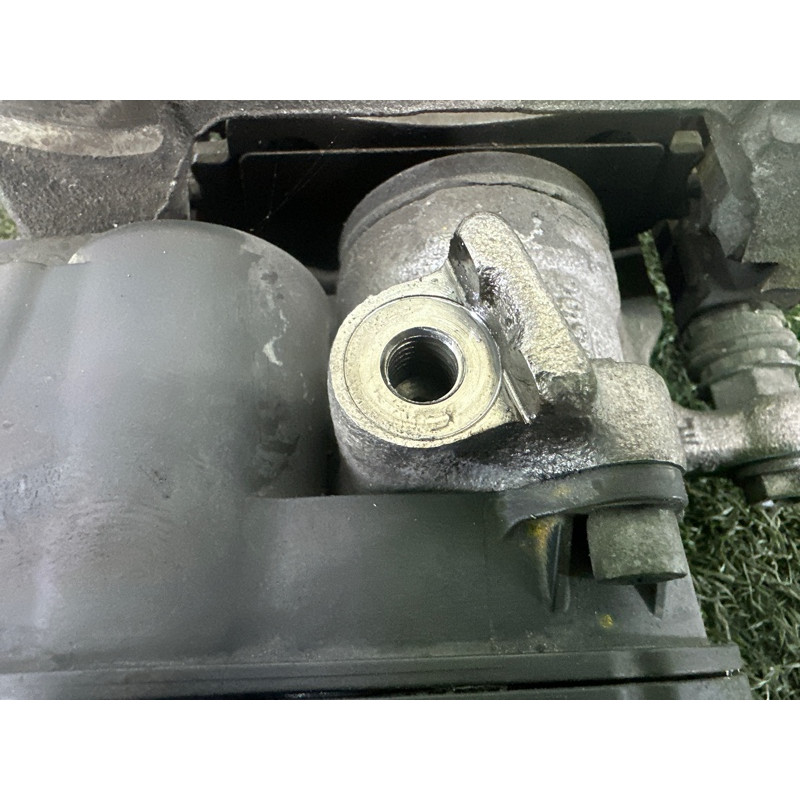 Суппорт тормозной (тормозная система) AUDI A4 B9 2017 2.0 TFSI 8W0615404