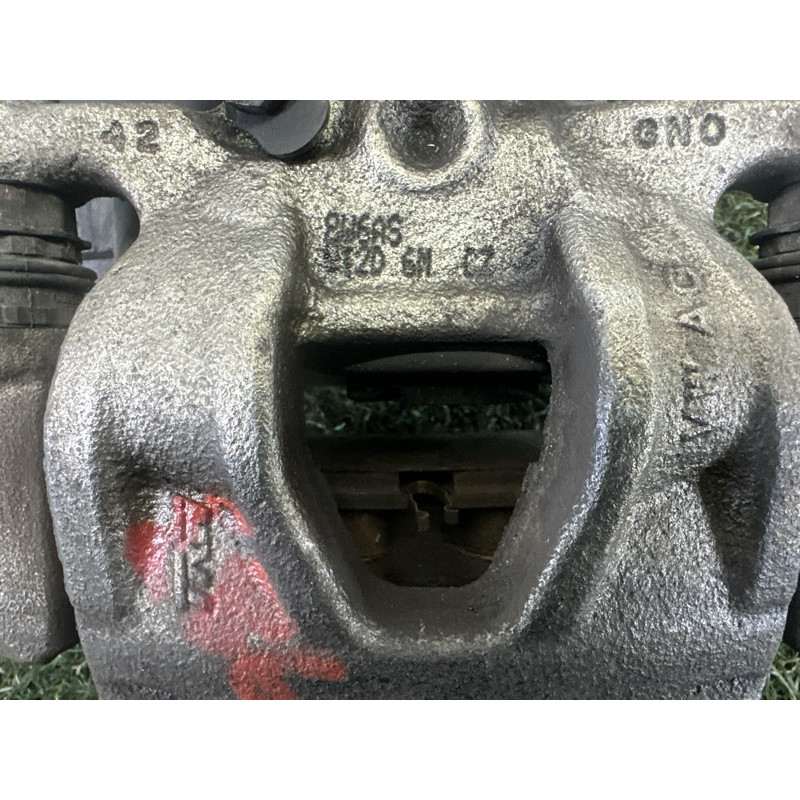 Суппорт тормозной (тормозная система) AUDI A4 B9 2017 2.0 TFSI 8W0615404