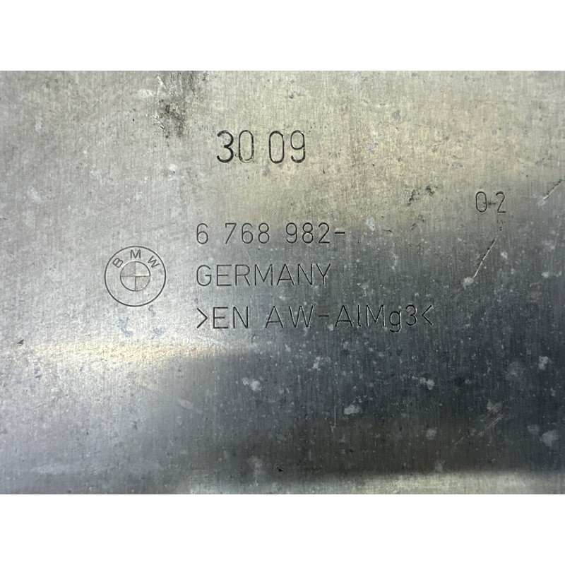 Защита двигателя (кузов и элементы) BMW 3-series E90 2010 3.0 N54 31116795159