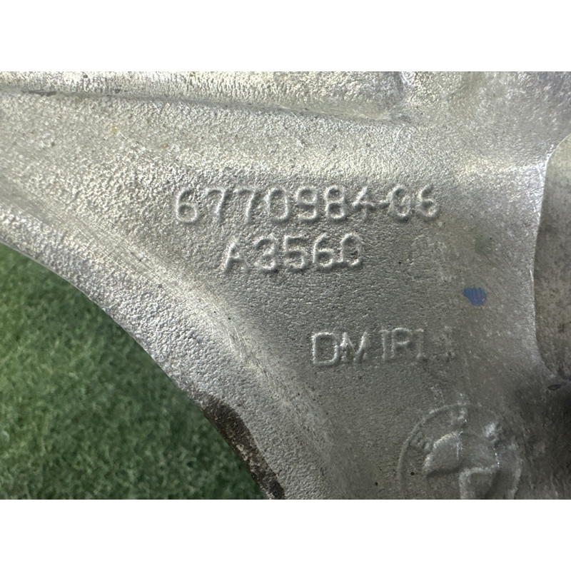 Цапфа подвески (подвеска) BMW X5 F15 2015 4.4 33326879102