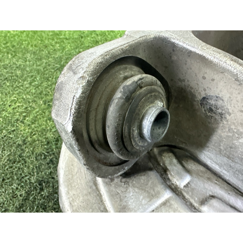 Цапфа подвески (подвеска) BMW X5 F15 2015 4.4 33326879101