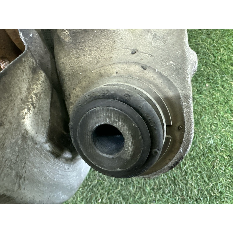 Цапфа подвески (подвеска) BMW X5 F15 2015 4.4 33326879101