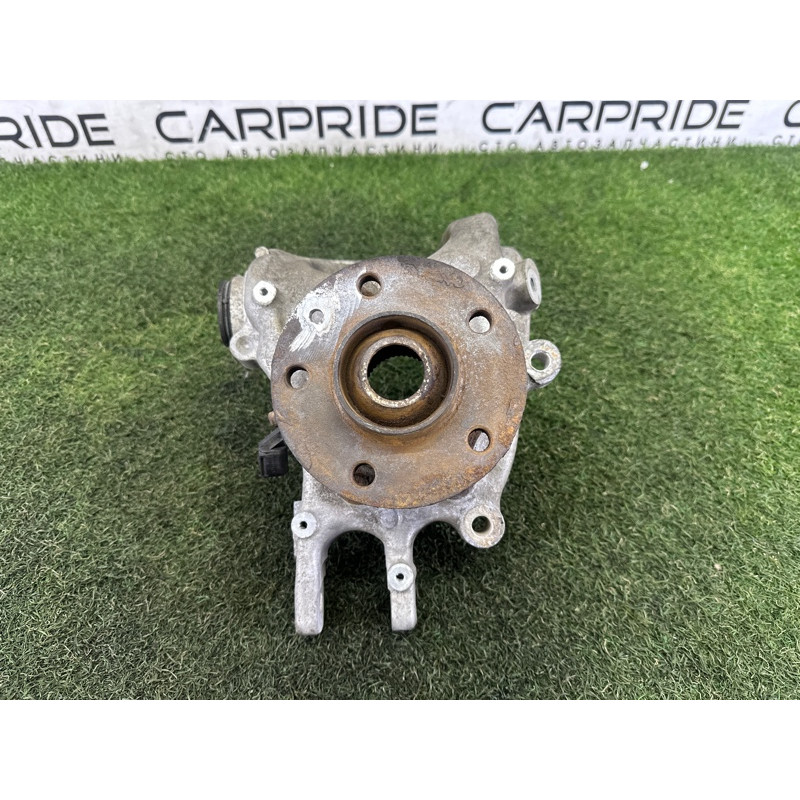 Цапфа подвески (подвеска) AUDI A4 B8 2013 2.0 TFSI 8K0505431AH