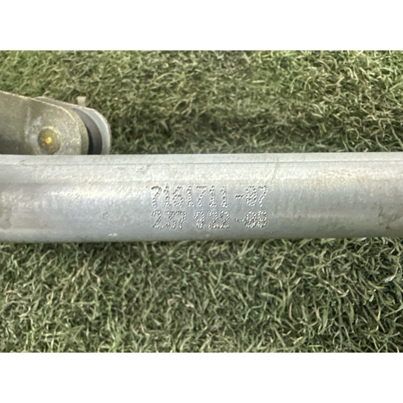 Трапеция дворников (кузов и элементы) BMW 3-series E90 2010 3.0 N54 61617161711