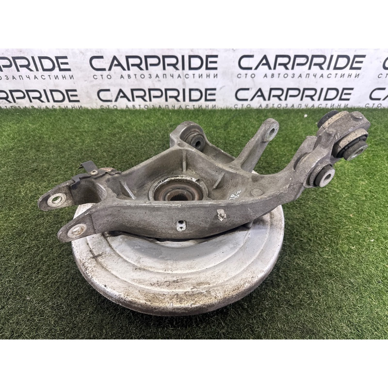 Цапфа підвіски (подвеска) LAND ROVER Range Rover L405 2016 5.0 LR038550