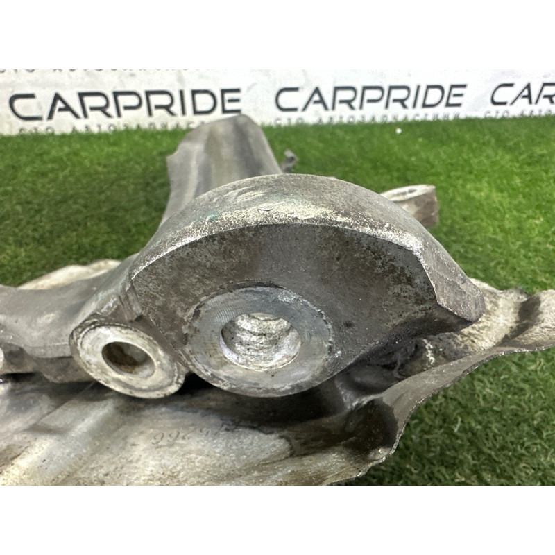 Поворотный кулак (подвеска) BMW 7-series F01 2011 3.0 N54 31216775768