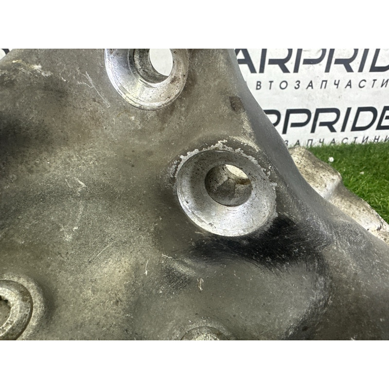 Поворотный кулак (подвеска) BMW 7-series F01 2011 3.0 N54 31216775768